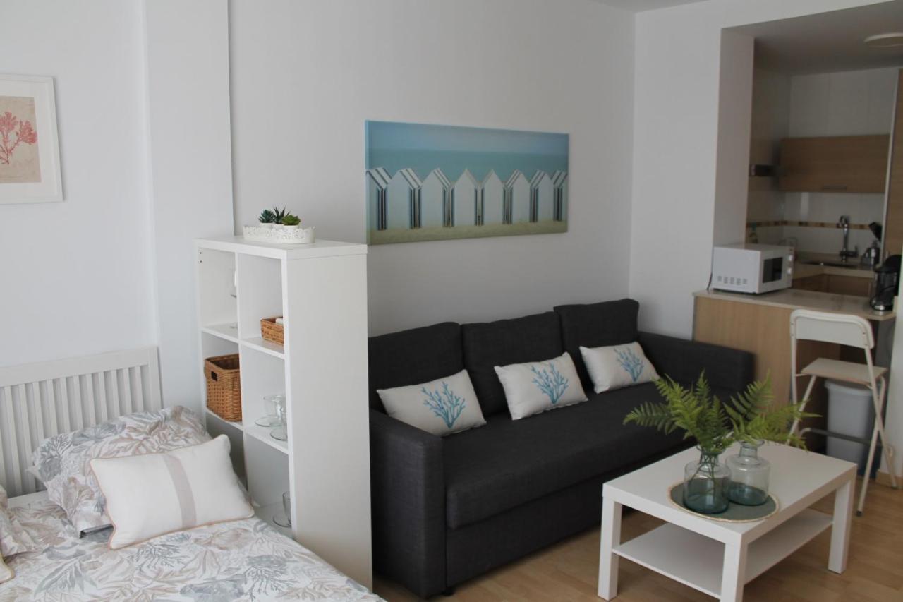 Paseo Maritimo Apartment Malaga Ngoại thất bức ảnh