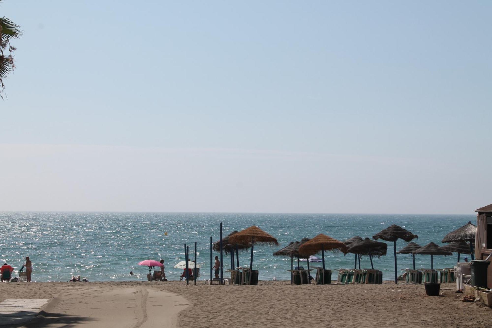 Paseo Maritimo Apartment Malaga Ngoại thất bức ảnh