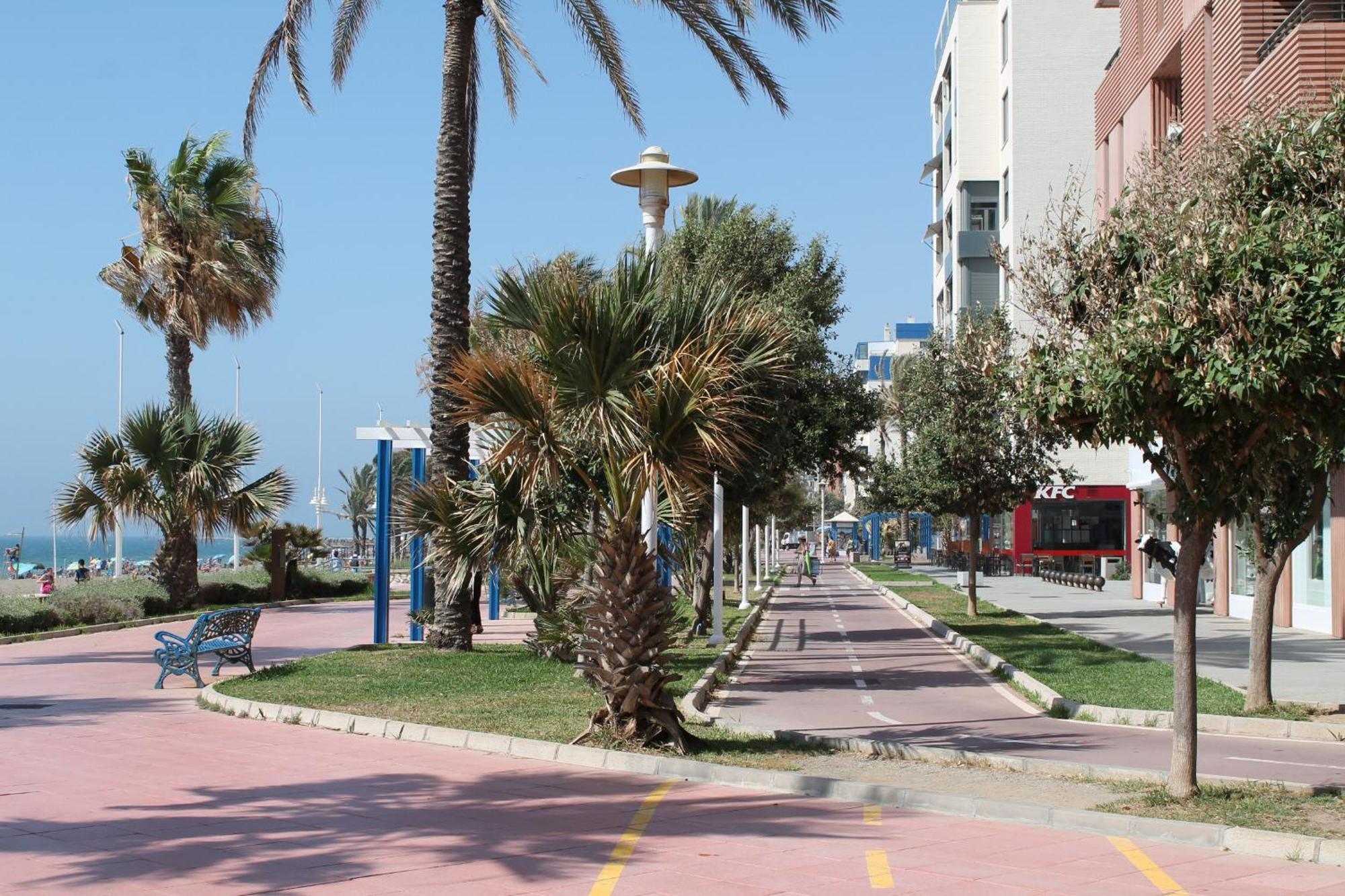 Paseo Maritimo Apartment Malaga Ngoại thất bức ảnh